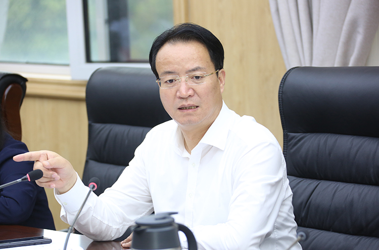 李智远最新消息🌟揭秘其最新动态与成就