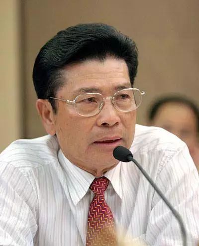 李绪义最新动态，时代浪潮中的杰出人物风采