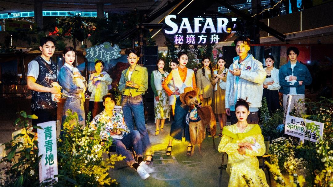 2023最新手机壁纸，小巷深处的艺术秘境之美