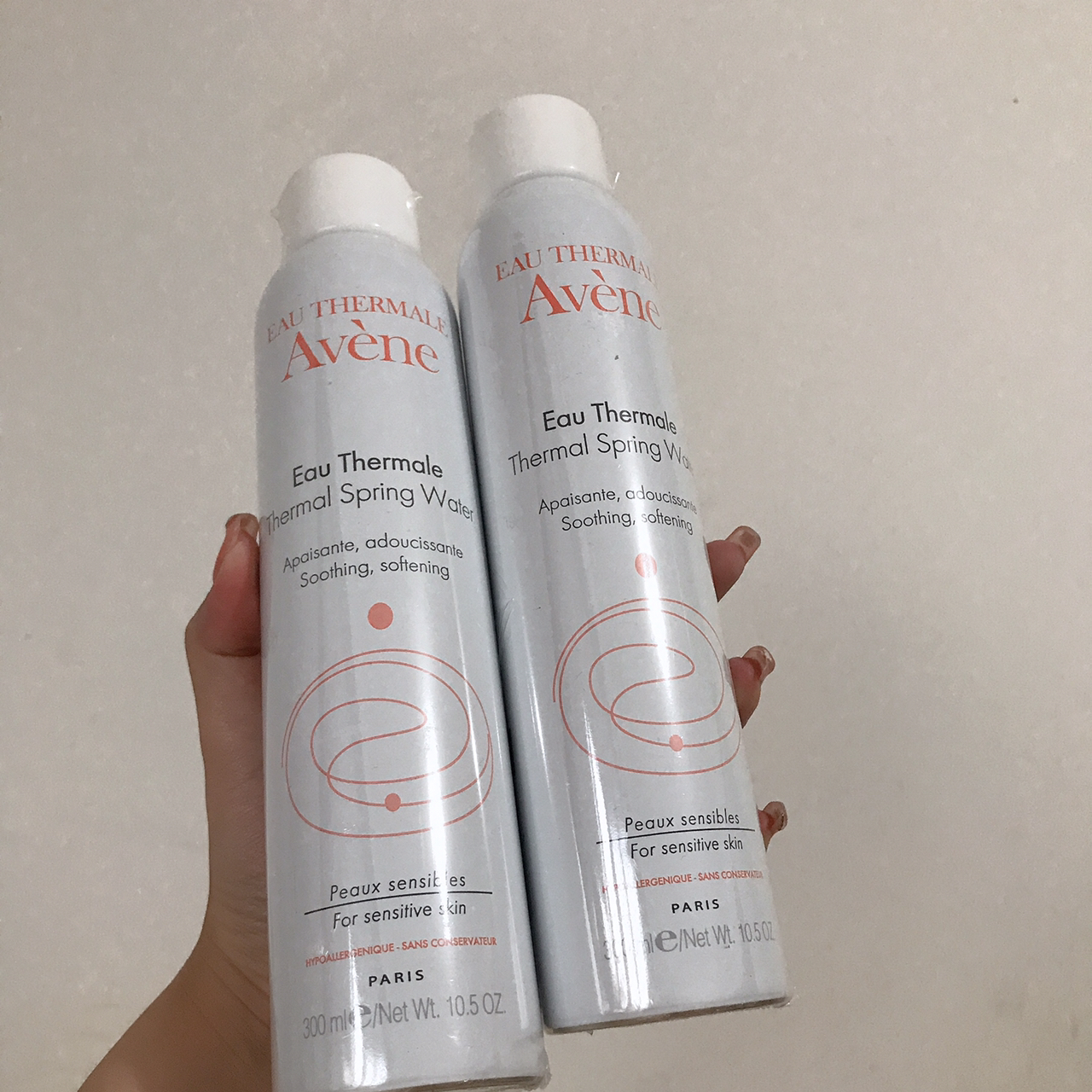 雅漾喷雾最新包装照片，小巷深处的宝藏揭秘