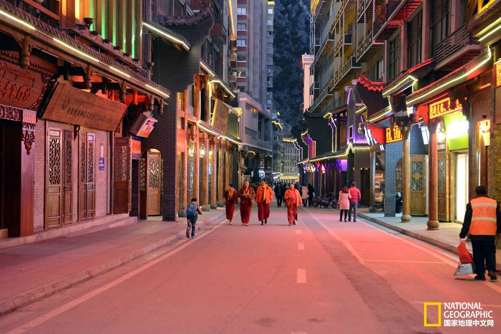 香港疲情中的隐秘宝藏，小巷特色小店探秘