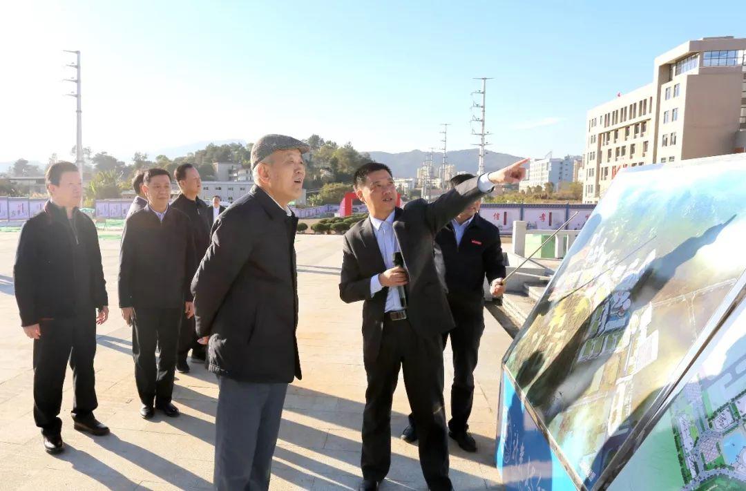 龙岩人才网最新招聘信息探秘，小巷中的隐藏人才宝藏